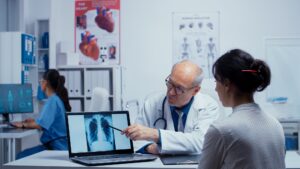 AI in lung cancer treatment